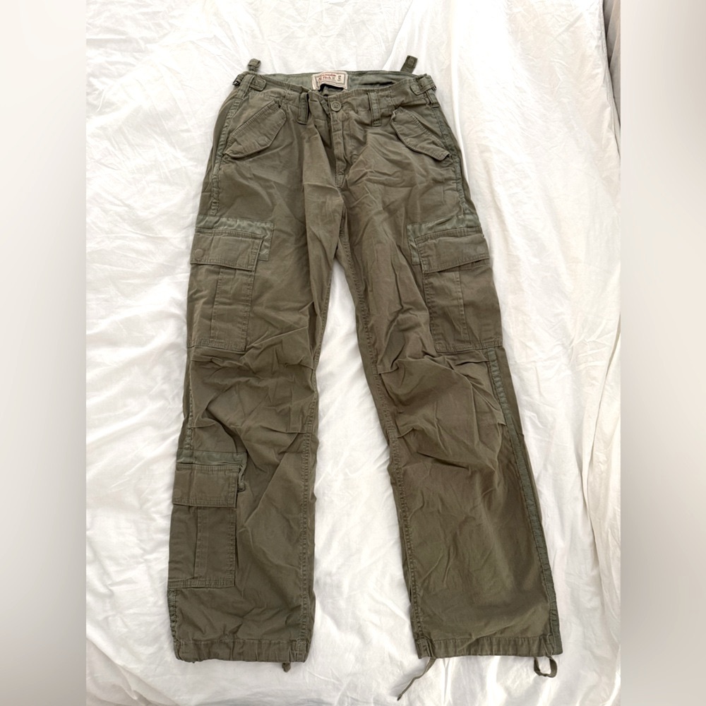 Abercrombie & Fitch Green Cargo Pants Relaxed Fit
